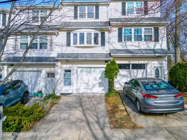 285 Bartlett Ave, Staten Island, NY 10312