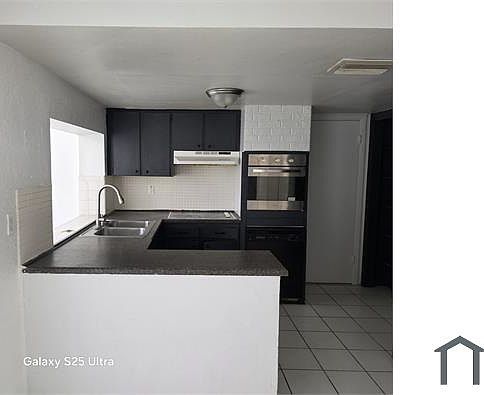 2nd image of 3302 Bainbridge Dr