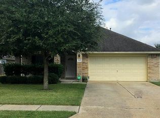 3219 Meadow Bay Ln, Dickinson, TX 77539