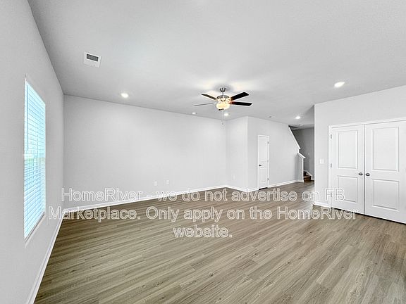3rd image of 508 Maddox Dr