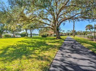4960 Neal Rd, Fort Myers, FL 33905