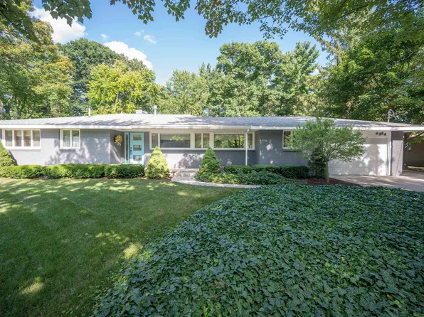 4914 Campau Dr, Midland, MI 48640