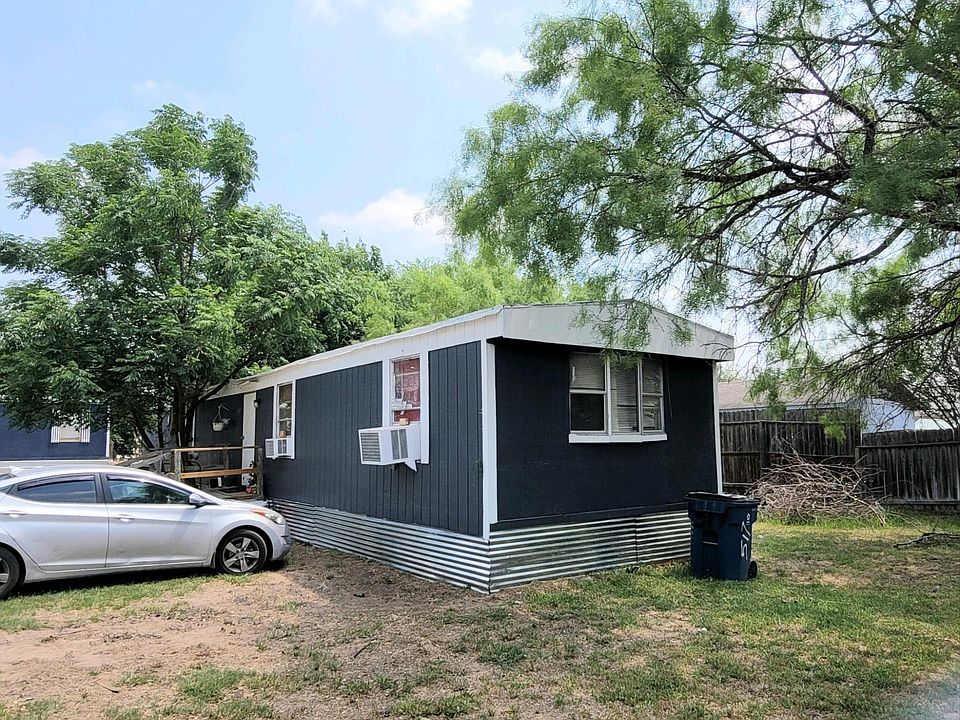 2nd image of 517 Winship Rd
