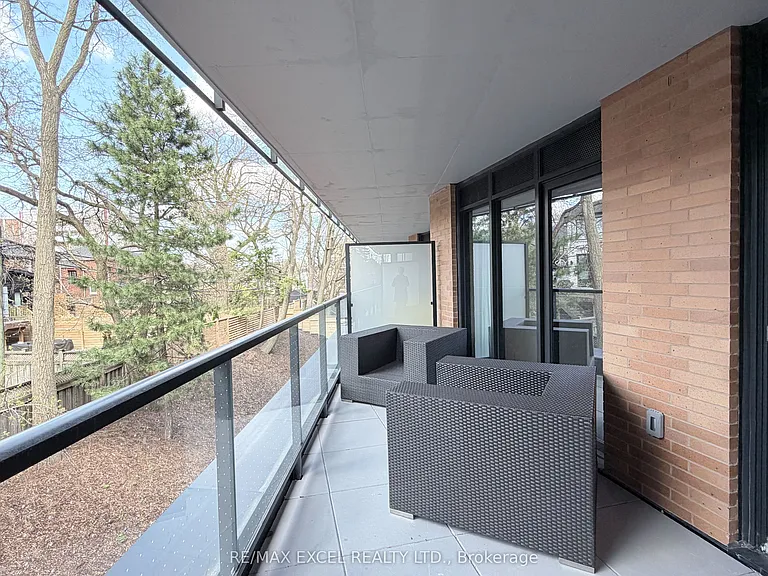 1720 Bayview Ave #218 — Photo 16