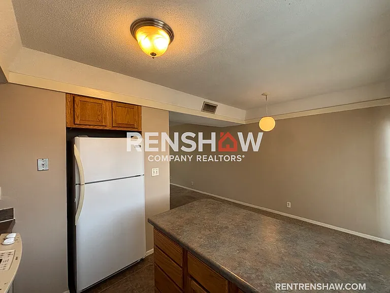 6620 Poplar Woods Cir S — Photo 11