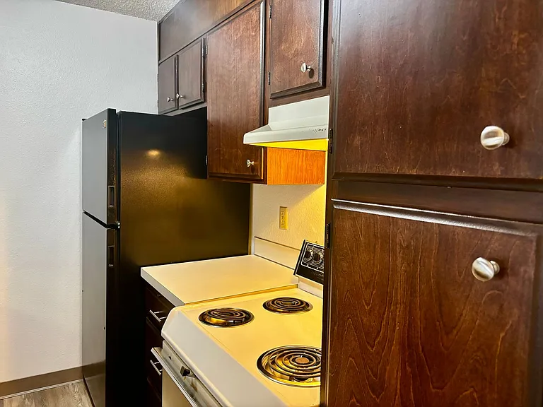 Kelsey House Apartments — Photo 17