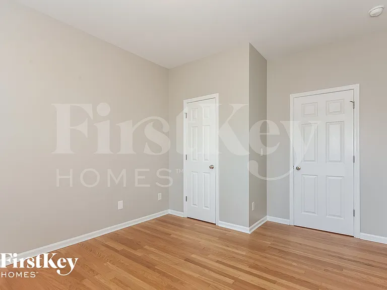 8524 Ridgeline Ln — Photo 12