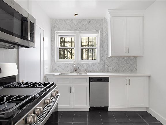 2nd image of 642 Hauser Blvd #644