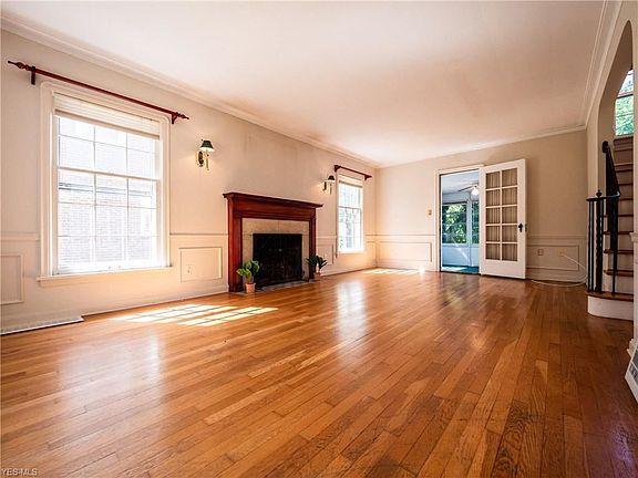 3rd image of 1510 Rockland Ave