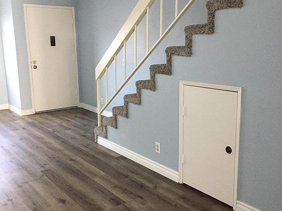 3rd image of 209 S Ventura Rd Unit 37
