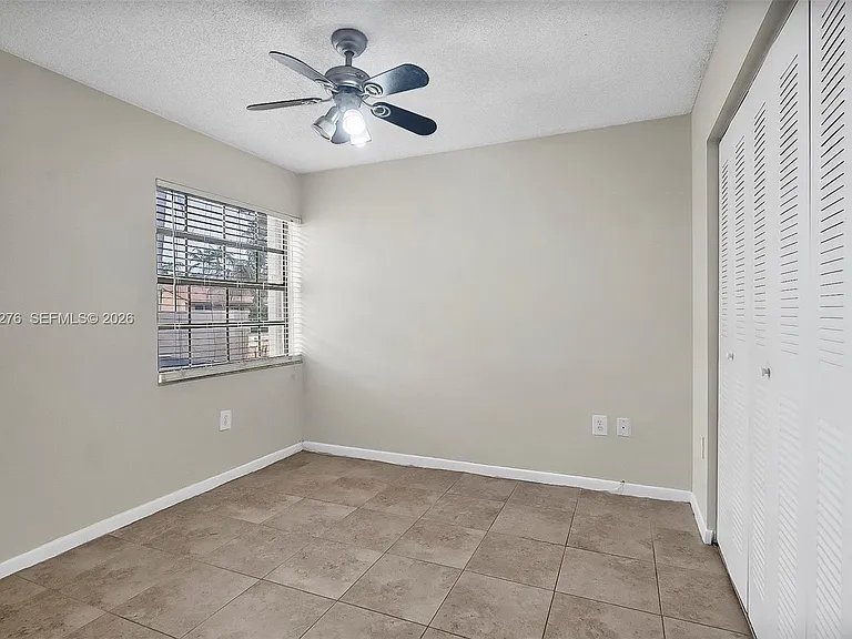 681 Thornridge Ave — Photo 20