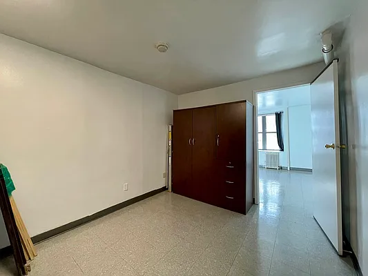 Rented by Mauro Bros Real Estate Services LLC | media 7
