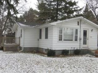1031 Milwaukee St, Delafield, WI 53018