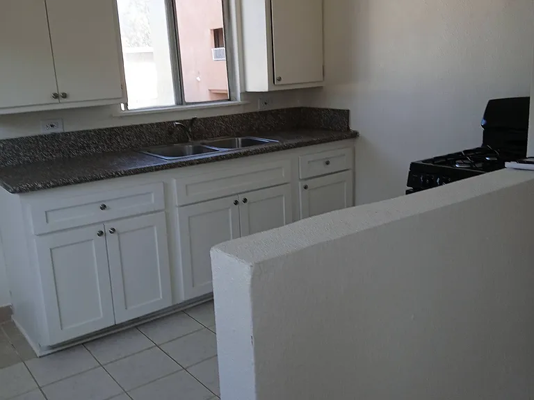 9553 Compton Ave #3 — Photo 1