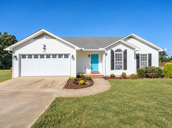 40 Topsy Ln, Savannah, TN 38372