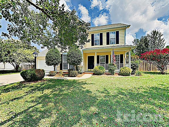 2nd image of 2207 Planters Knoll Dr