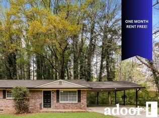 2098 Chestnut Cir, Lithia Springs, GA 30122