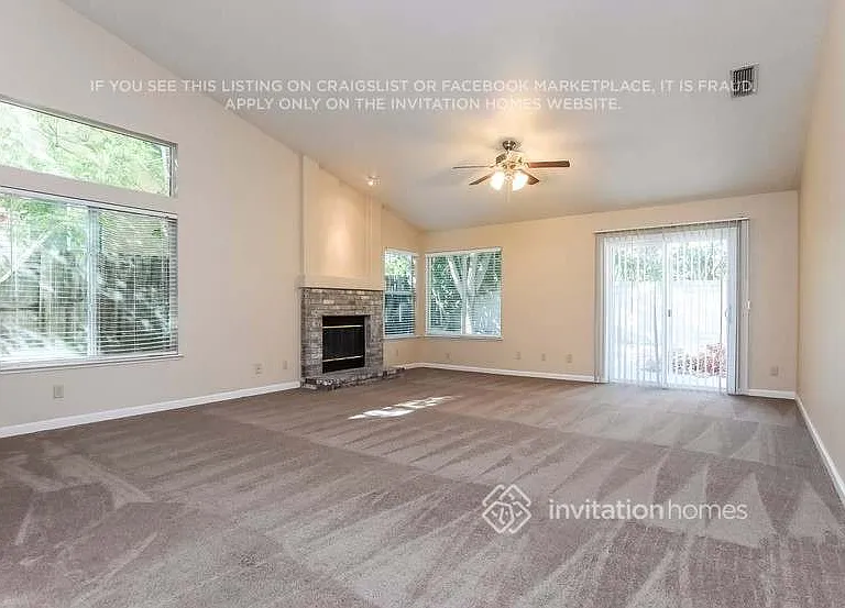 8441 Solitude Ct — Photo 3