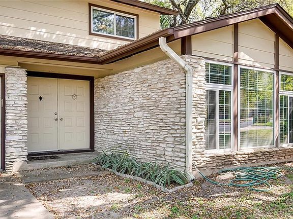 4th image of 8505 Grayledge Dr