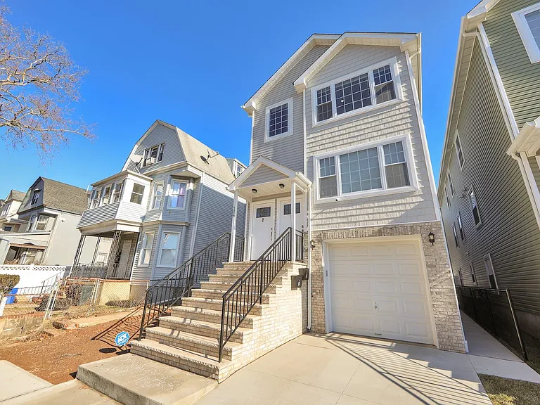 126 N 15th St #2 — Photo 18