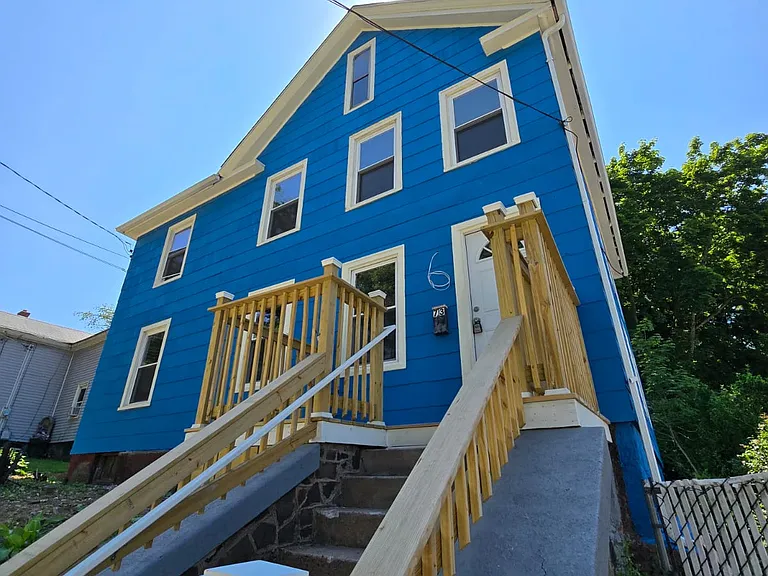 73 Chamberlain St #A — Photo 8