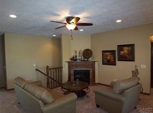 2800 E Whisper Trl, Sioux Falls, SD 57108