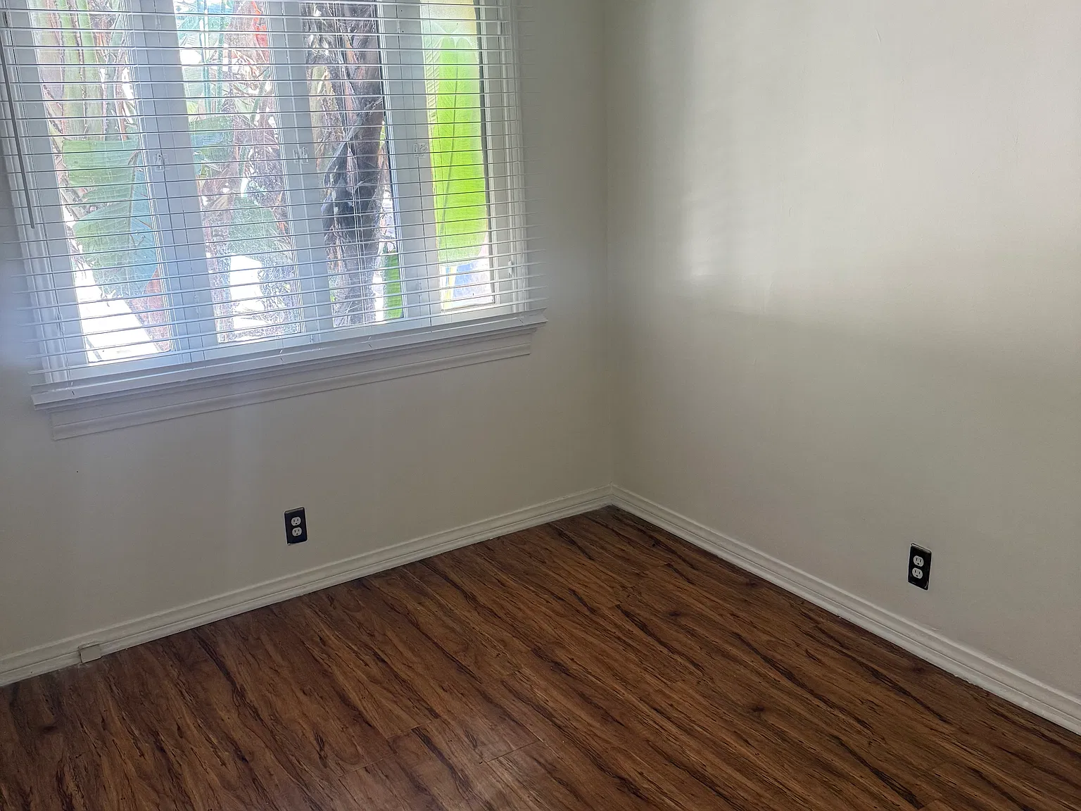 1 bed, 450 sqft, $1,995 — Photo 3