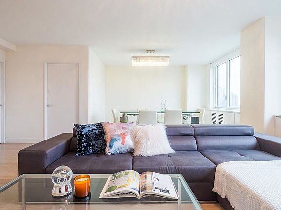 2nd image of 301 W 53rd St APT 24A