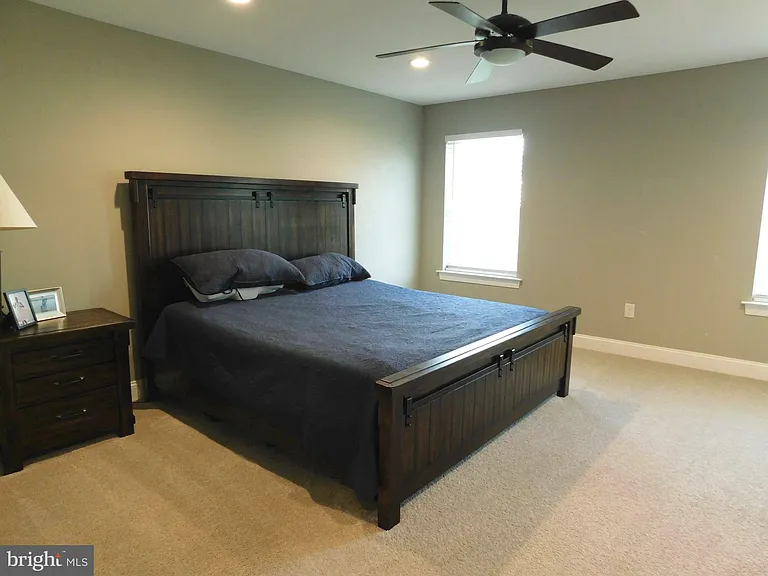 16740 River View Cir — Photo 10