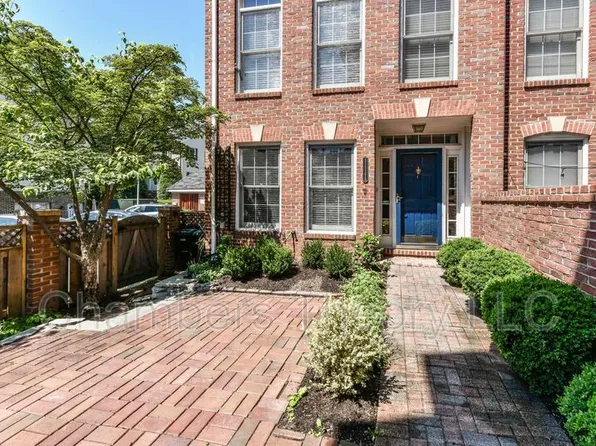 1114A N Stafford St, Arlington, VA 22201