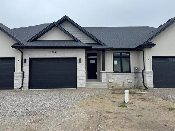 2599 Barkley Ave, Windsor, ON N8P 0E8