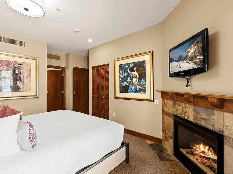 Primary Bedroom / California King Bed