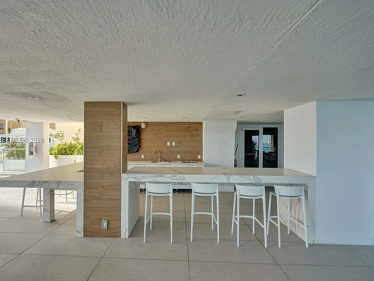 770 Claughton Island Dr #15 — Photo 9