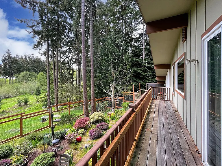 590 Ridge View Dr — Photo 40
