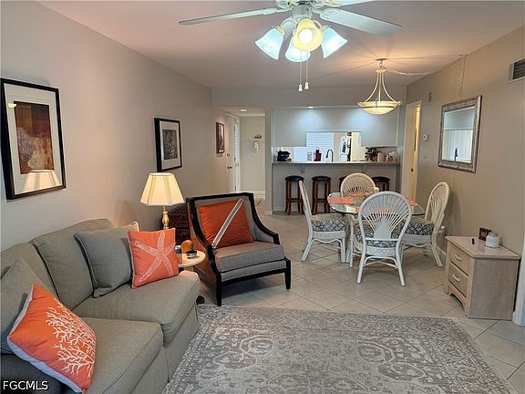 3rd image of 3916 Orange Grove Blvd APT 4