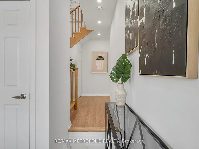 58 Belmont Dr — Photo 34