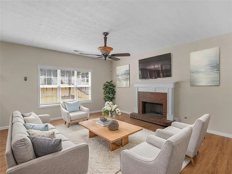 362 Interlake Pass — Photo 16