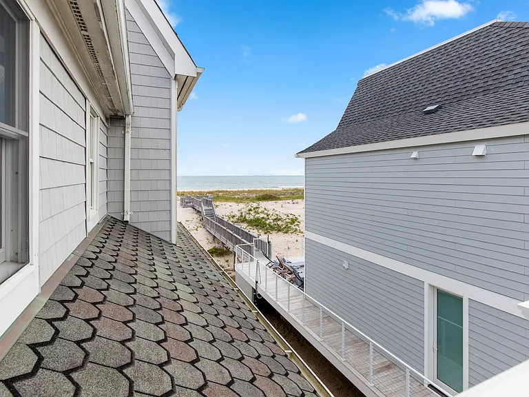 863 Dune Rd — Photo 55