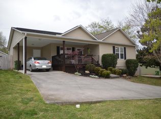 709 Gladstone Cir, Maryville, TN 37804