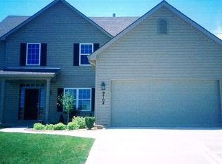9704 N Highland Ter, Kansas City, MO 64155