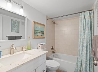 2950 SE Ocean Blvd APT 11-2, Stuart, FL 34996