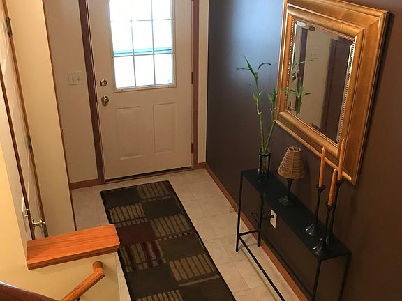 2nd image of 484 Wilderness Dr