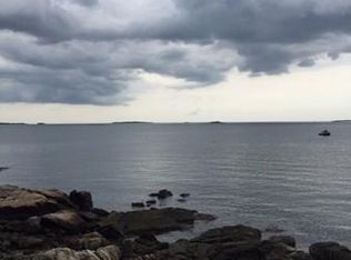 102 Bay View Ave #2, Salem, MA 01970