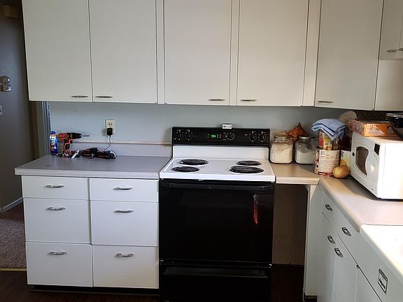 4th image of 1206 Highland Ave