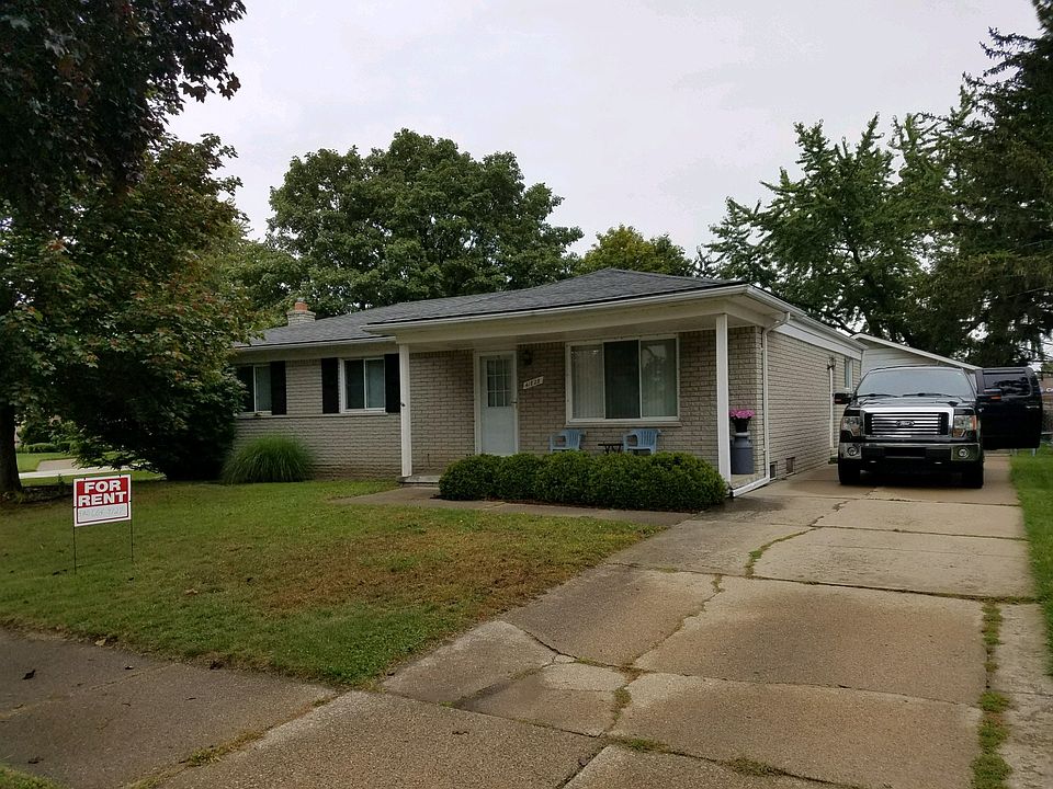 1st image of 41828 Harvard Dr