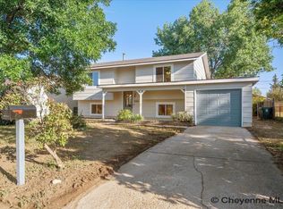 1504 Woodward Dr, Cheyenne, WY 82007