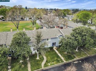 1441 Saint James Pkwy, Concord, CA 94521