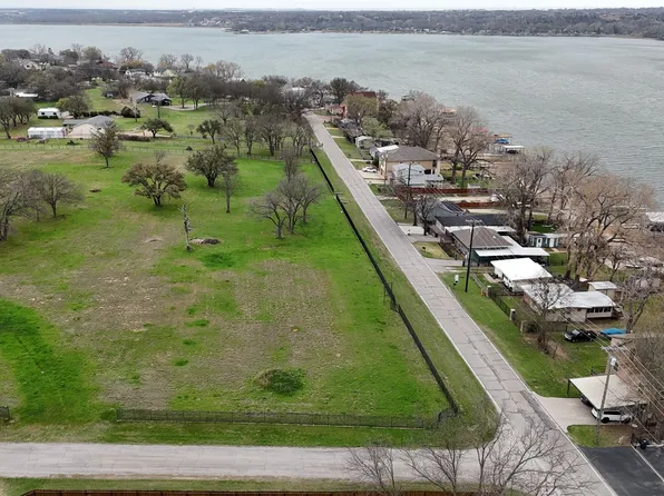 9 Arrow Point Dr, Weatherford, TX 76087
