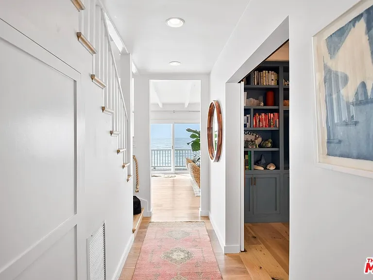 27208 Pacific Coast Hwy — Photo 9