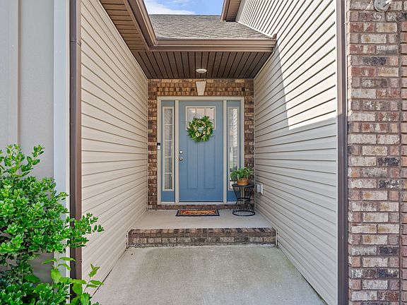 3rd image of 626 Battery Ct